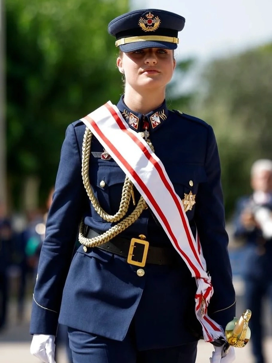 Leonor