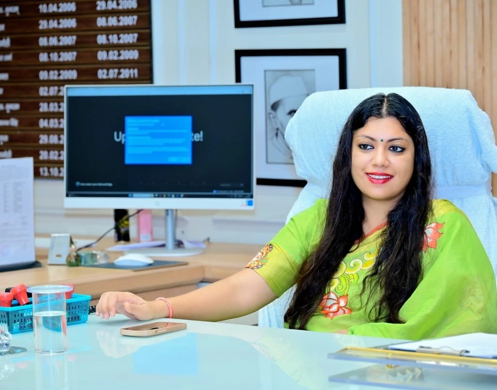 Medha Roopam IAS Rank