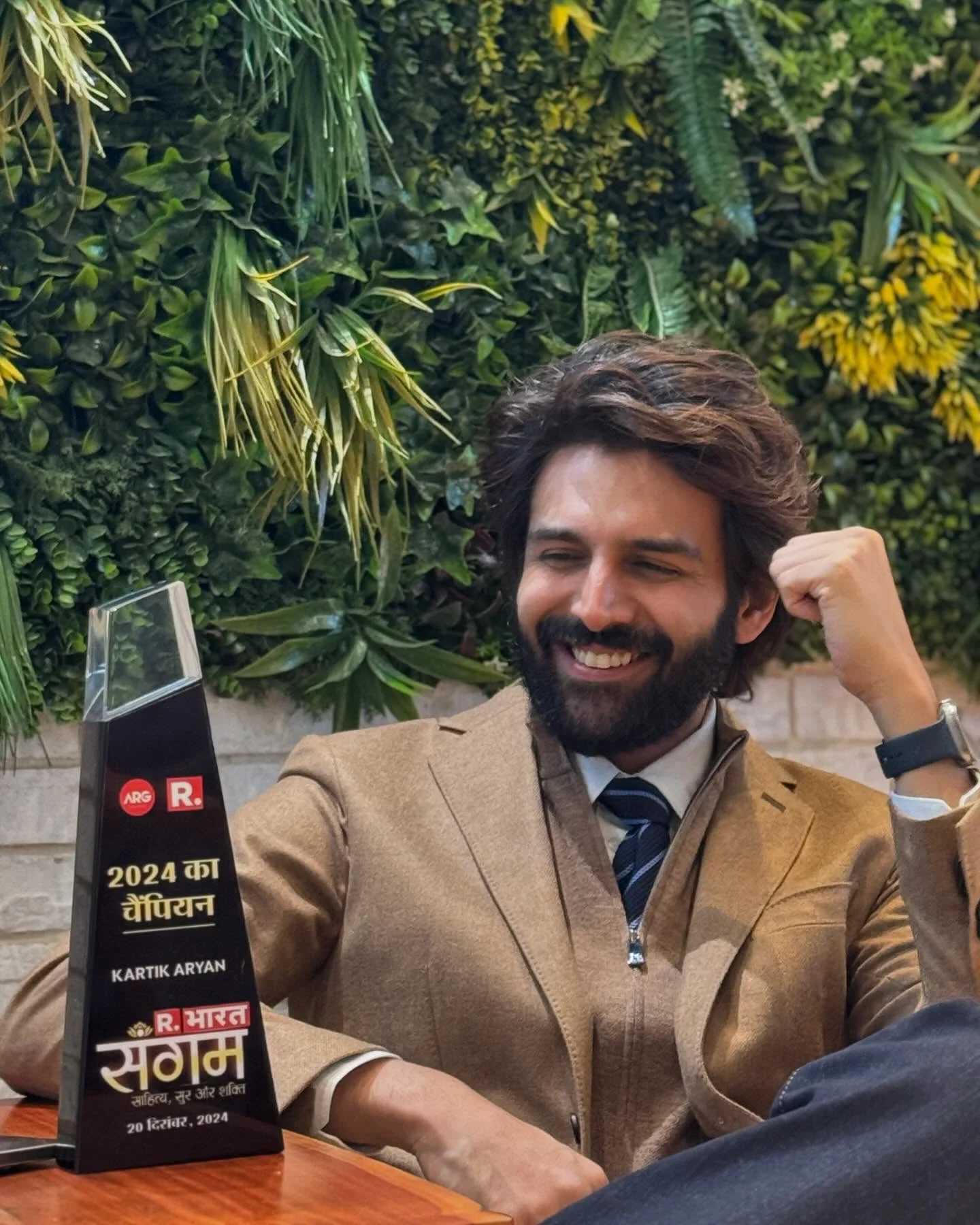 kartik aaryan height